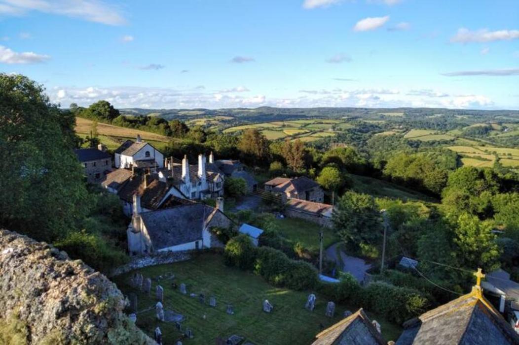 Hennock Historic Property With Stunning Views מראה חיצוני תמונה